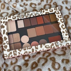 Pre-made neutral warm palette - MAC, NARS & MUFE